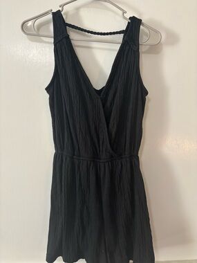 Black Sleeveless V-Neck Textured romper
